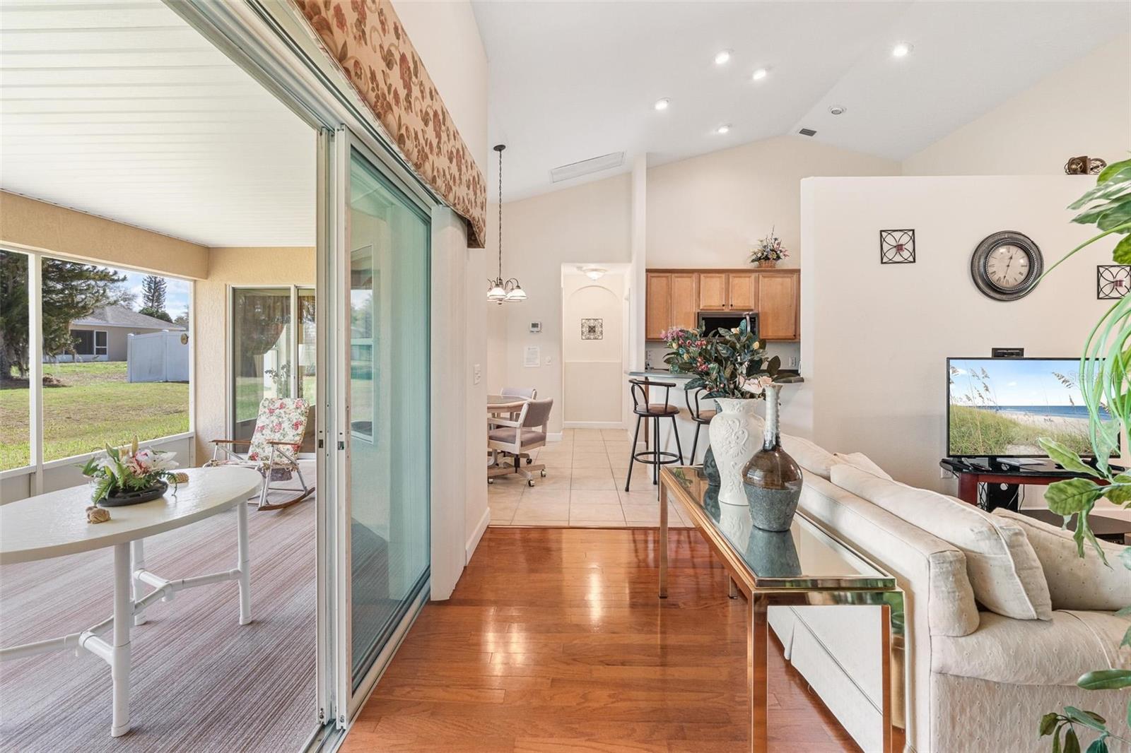 Image 7 of 34 For 2025 Fish Camp Road