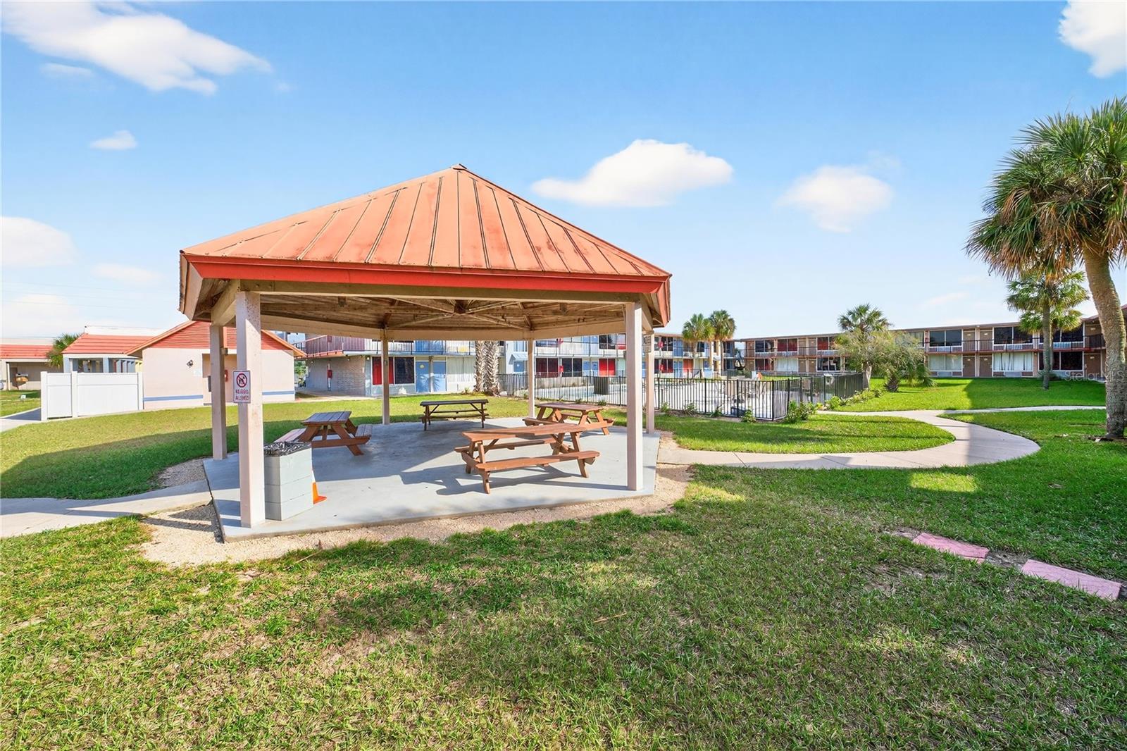 Image 17 of 22 For 43420 Highway 27  154