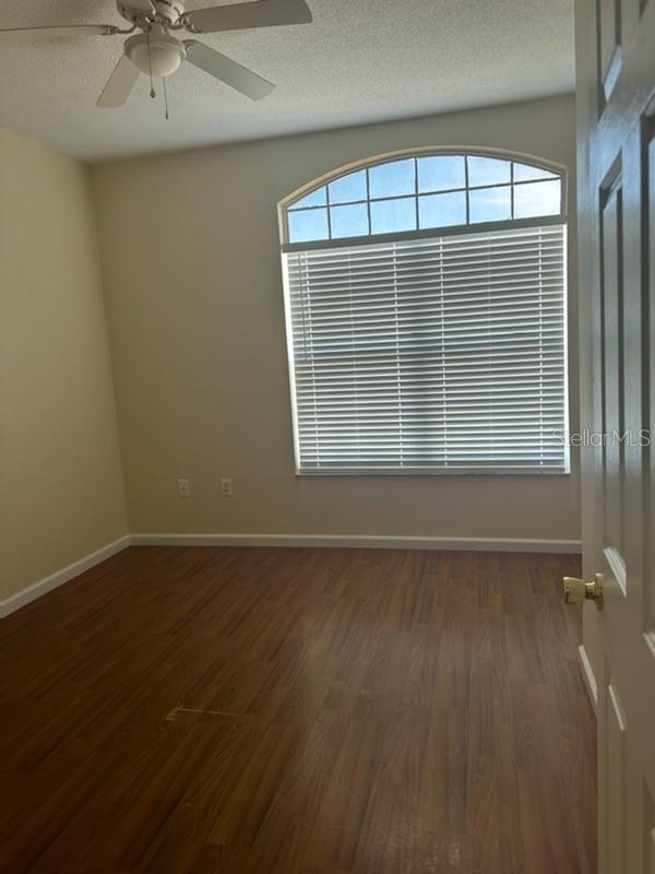 Image 10 of 20 For 927 Alsace Drive