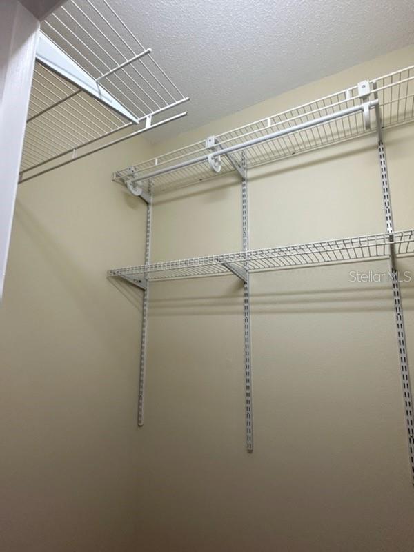 Image 11 of 20 For 927 Alsace Drive