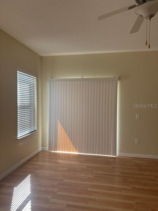 Image 8 of 20 For 927 Alsace Drive