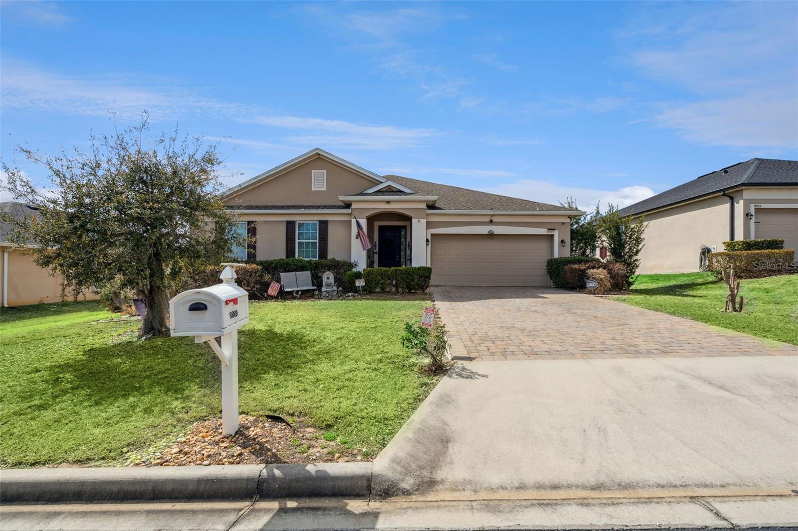 Image 5 of 51 For 9889 Lenox Street