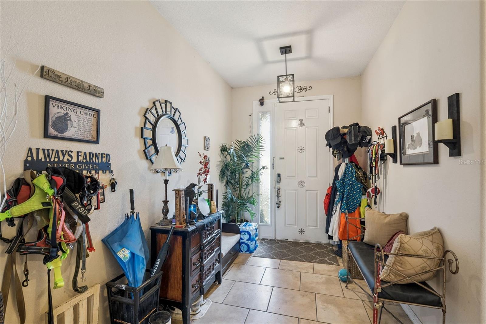 Image 8 of 51 For 9889 Lenox Street