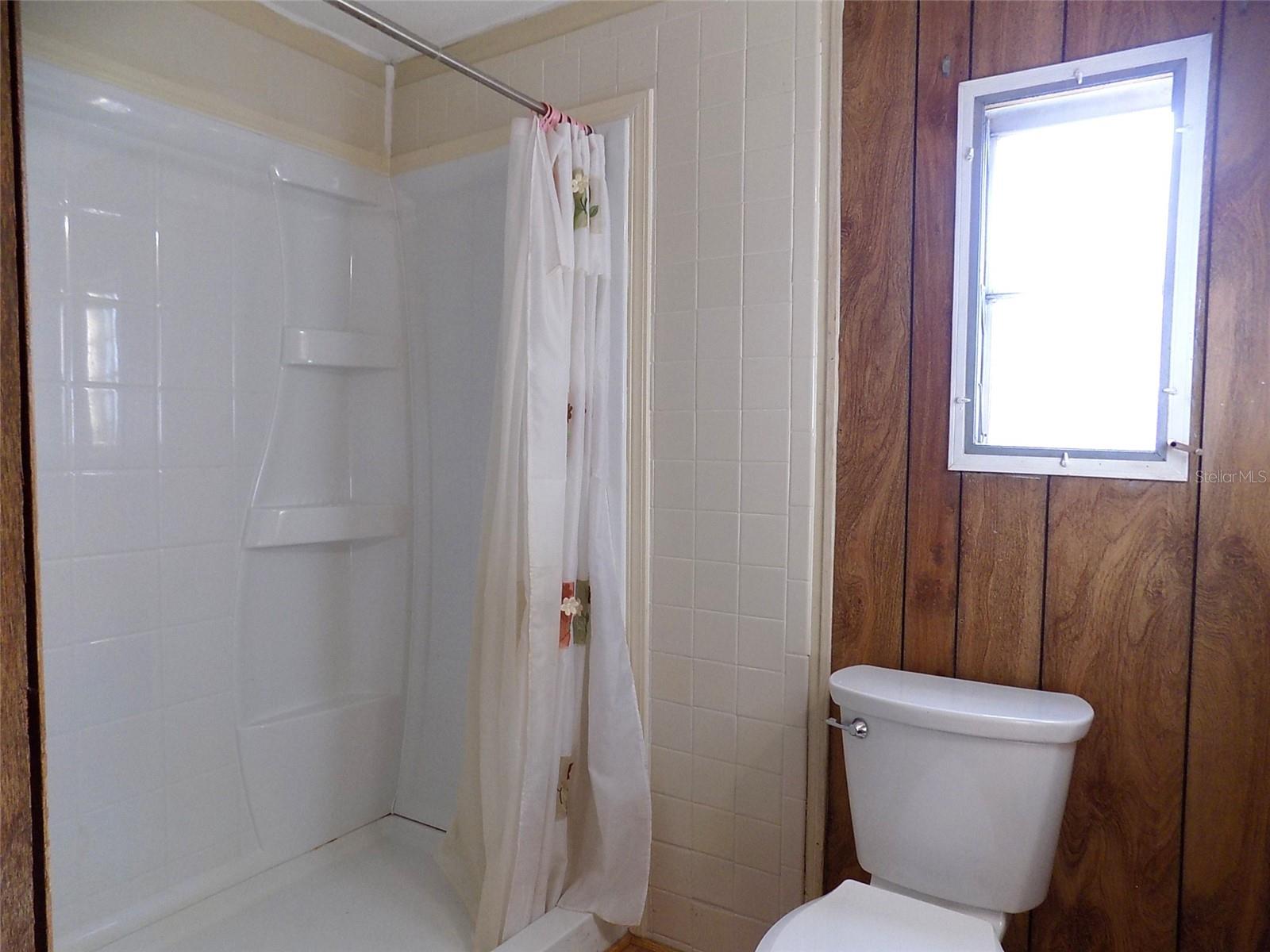 Image 19 of 24 For 9085 Jupiter Drive