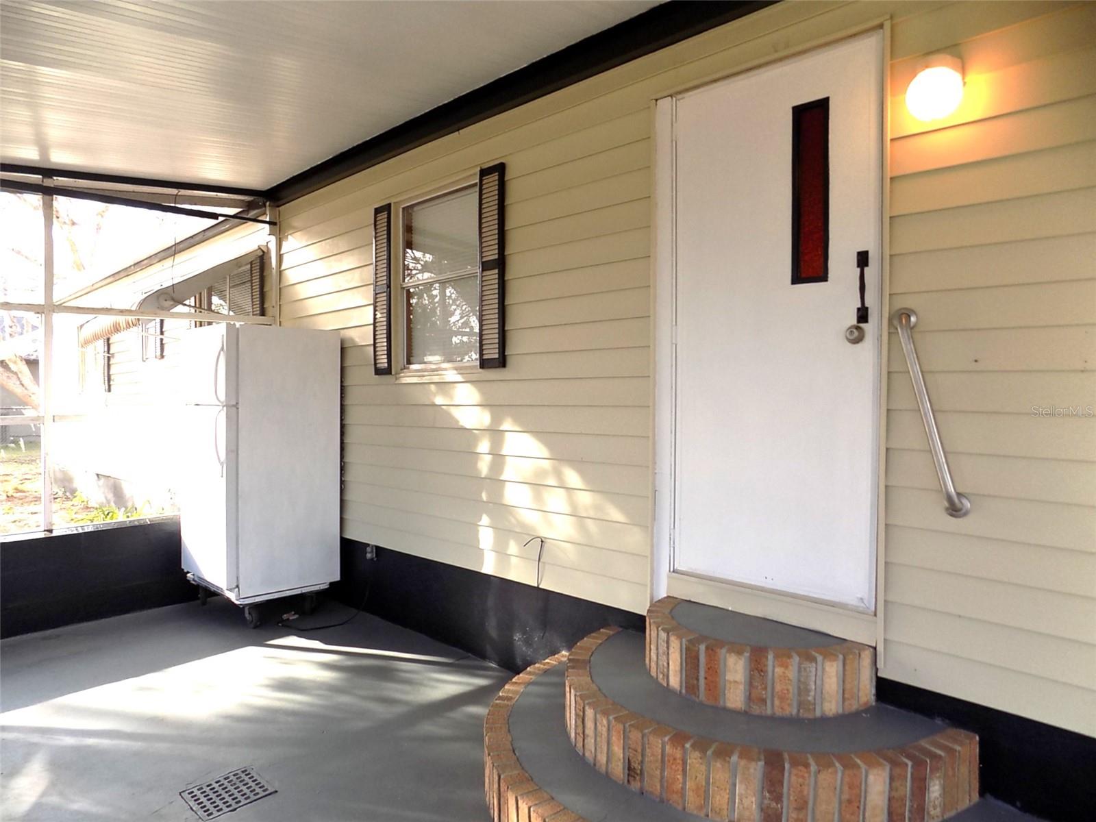 Image 4 of 24 For 9085 Jupiter Drive