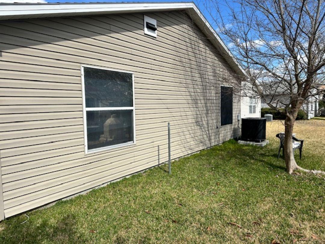 Image 3 of 14 For 2726 Moncayo Avenue