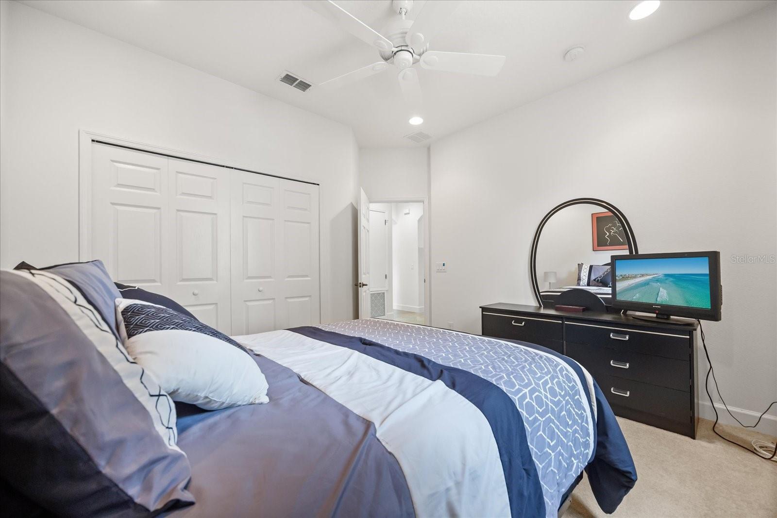 Listing photo id 23 for 2324 Willow Drop Way