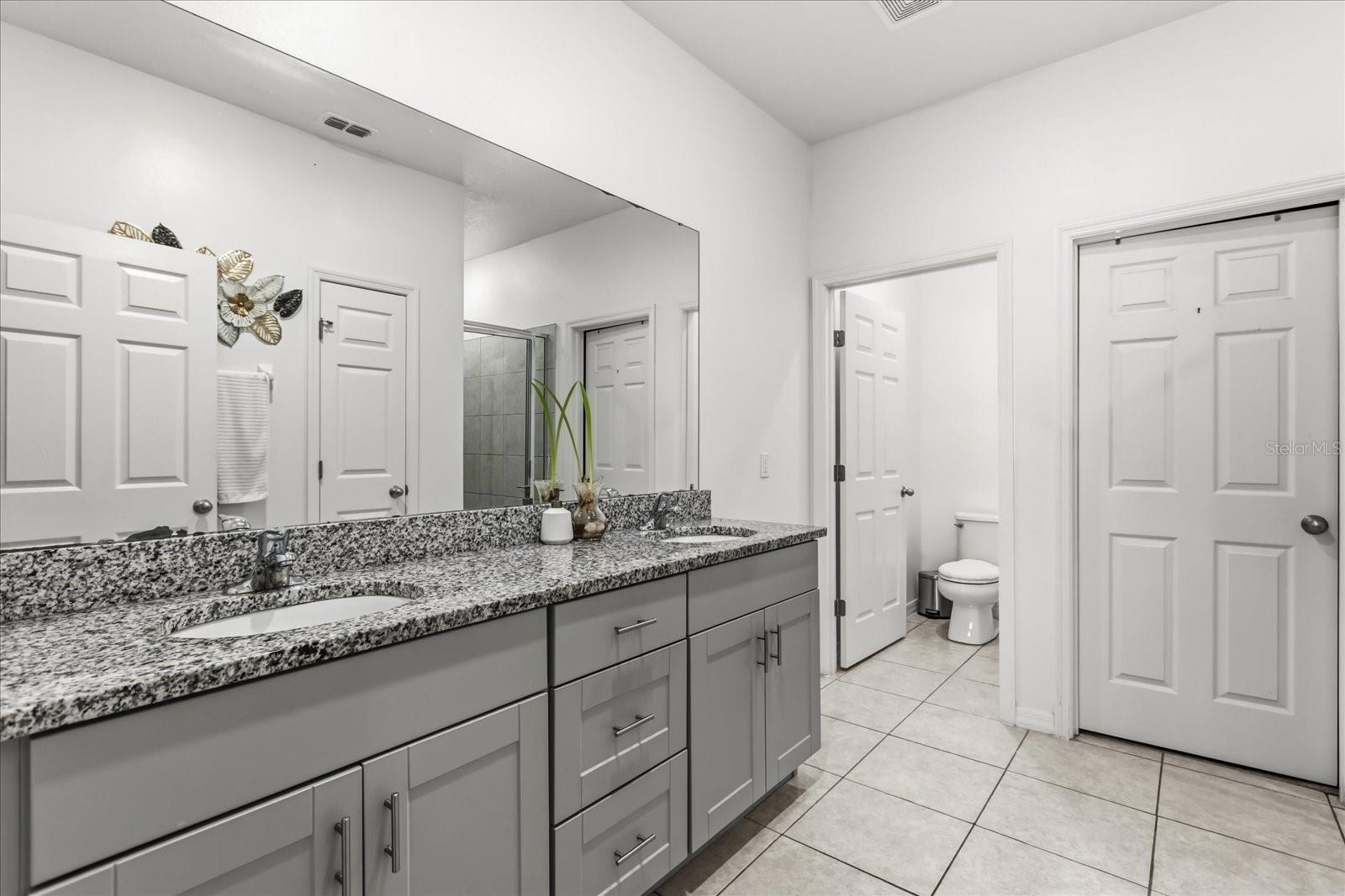 Image 18 of 33 For 267 Tarpon Bay Boulevard