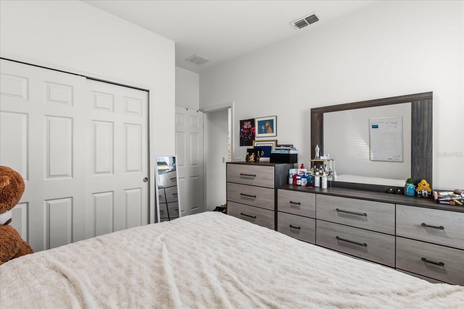 Image 21 of 33 For 267 Tarpon Bay Boulevard