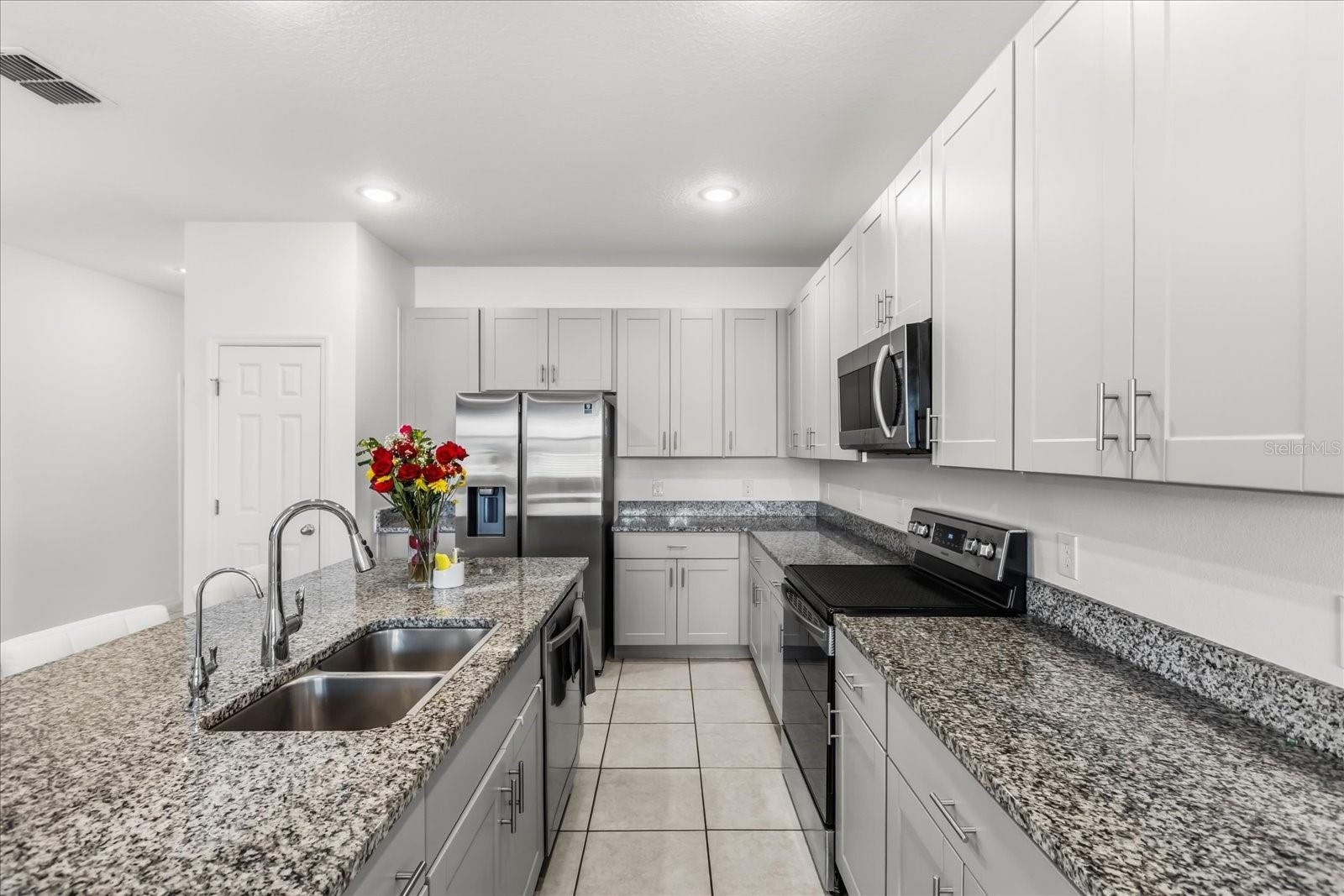 Image 5 of 33 For 267 Tarpon Bay Boulevard