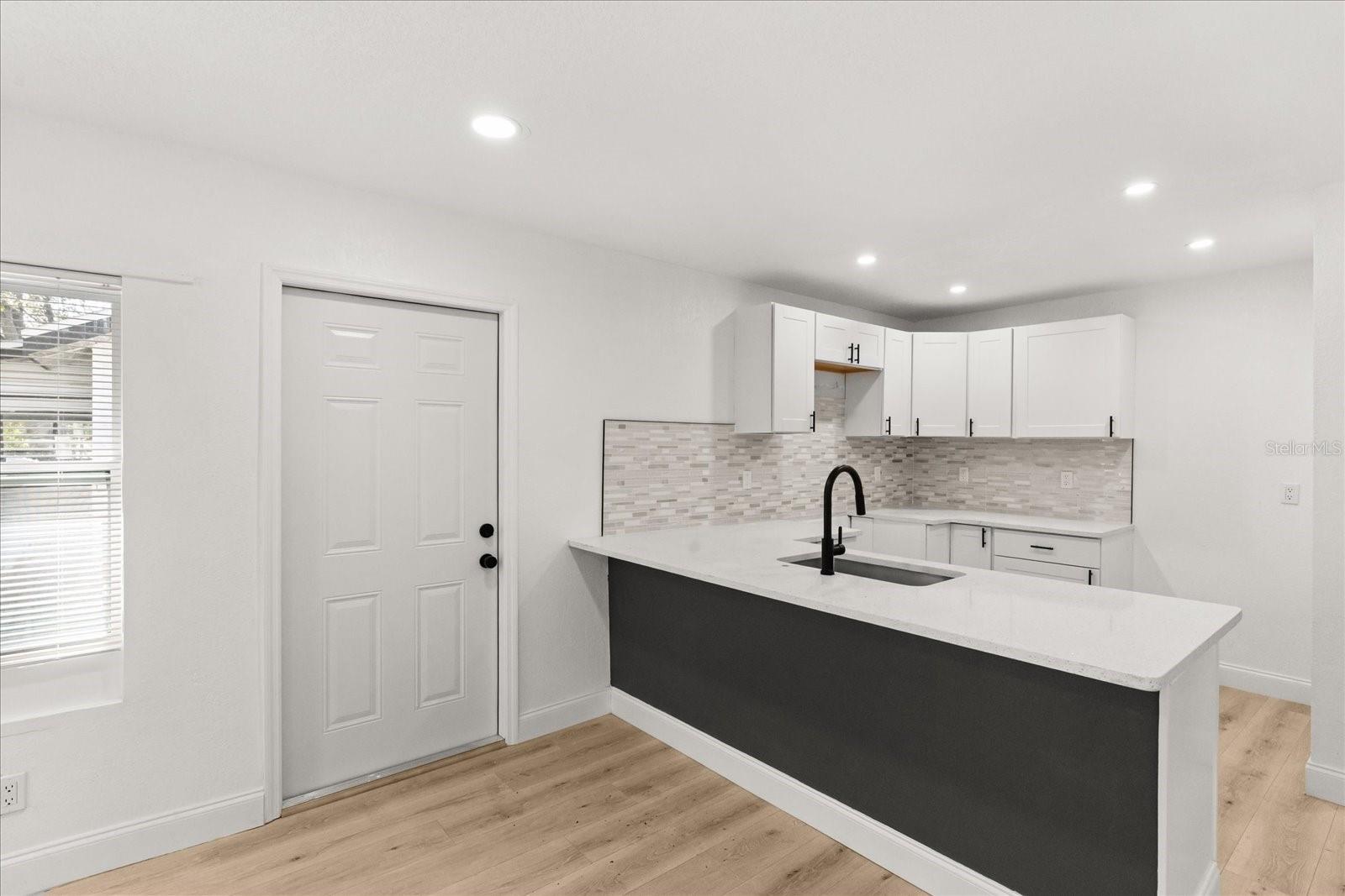 Image 5 of 20 For 1759 43rd Street S