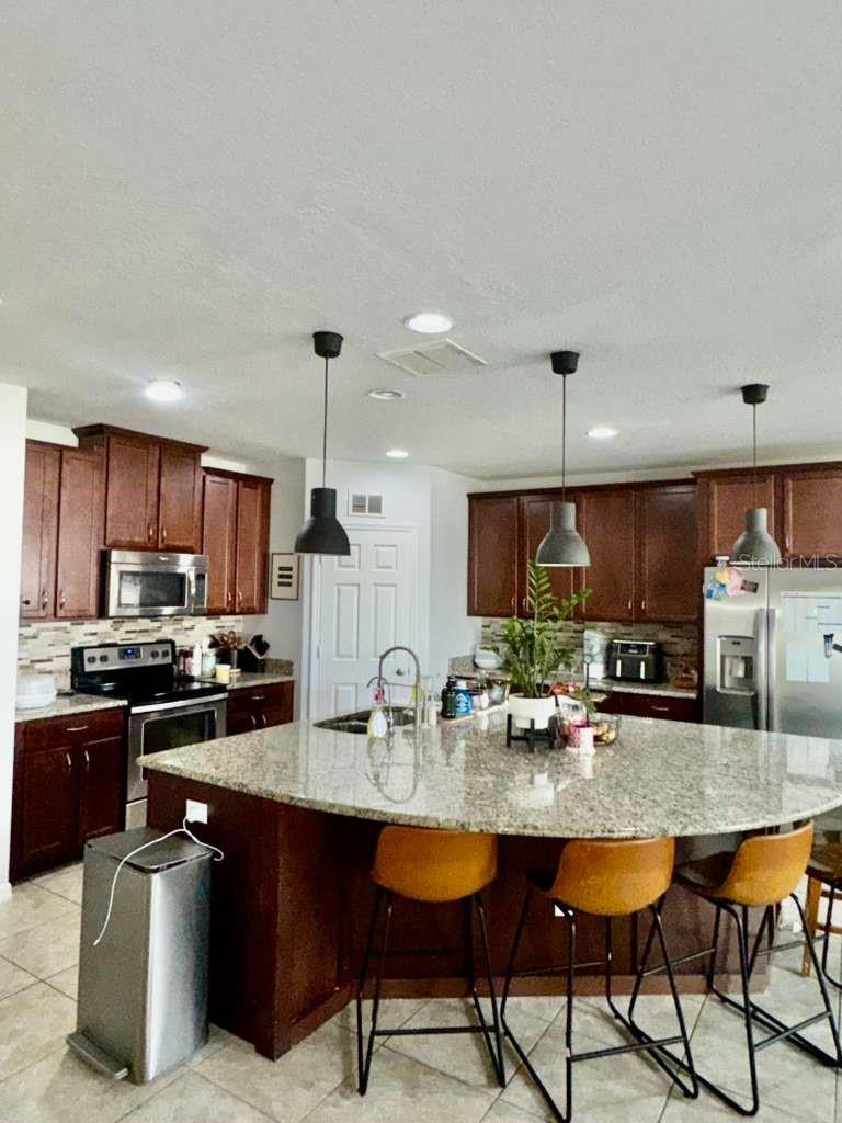 Image 10 of 25 For 2625 Waterline Street