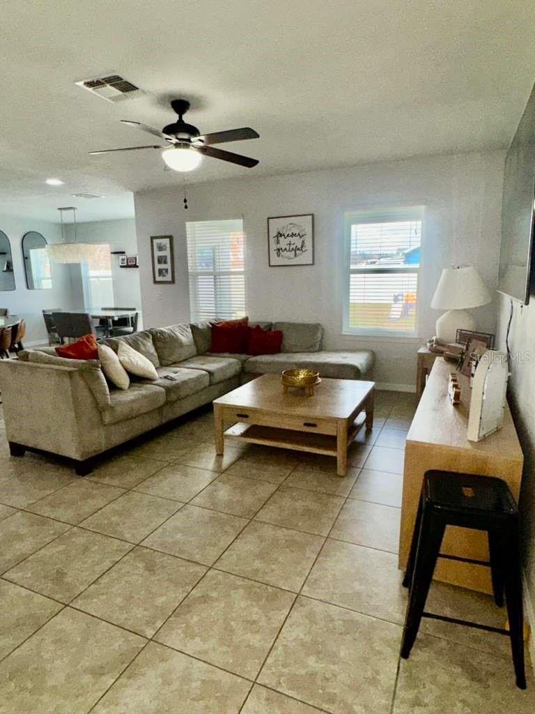 Image 7 of 25 For 2625 Waterline Street