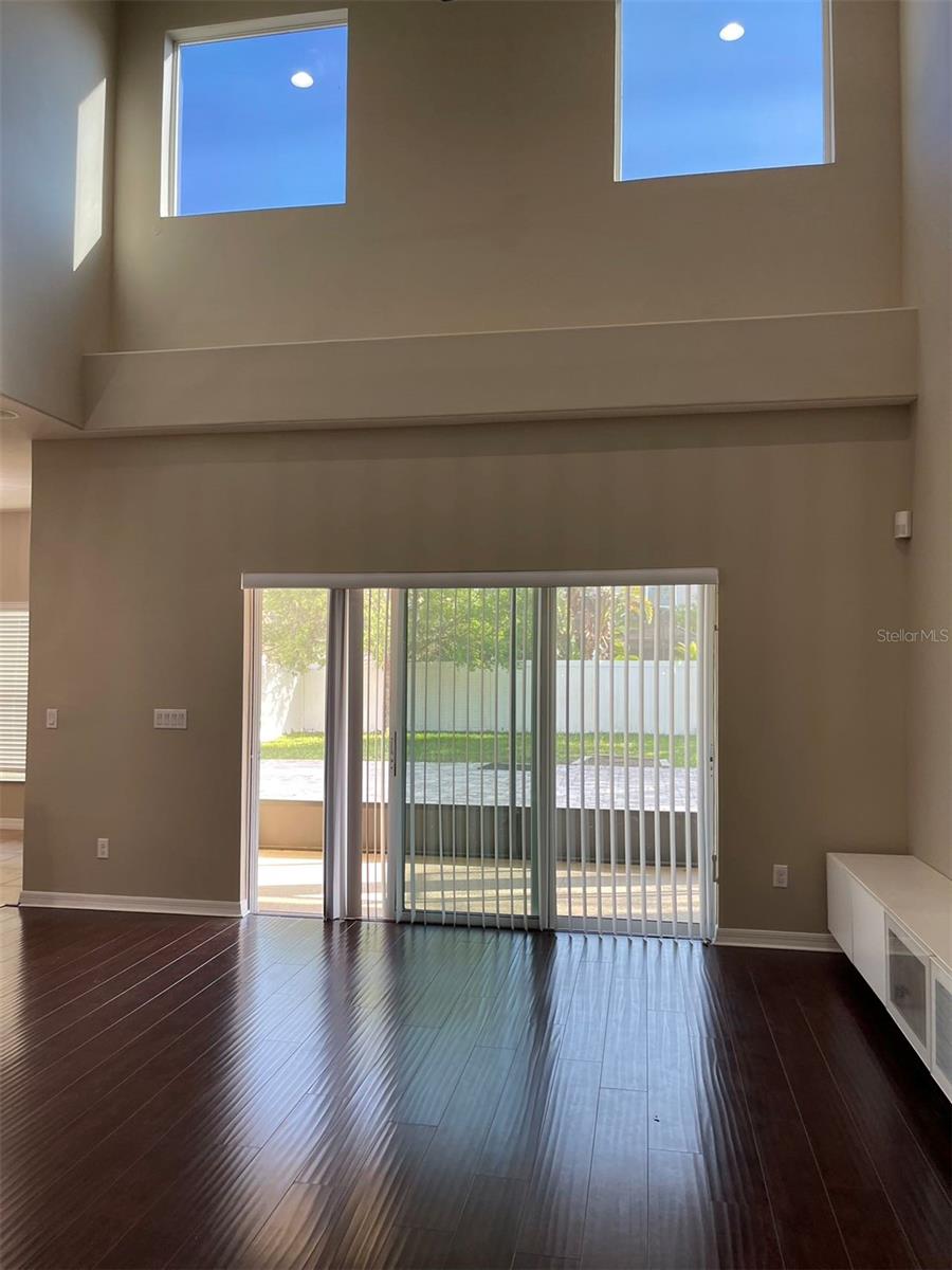 Image 14 of 38 For 12016 Deer Path Way