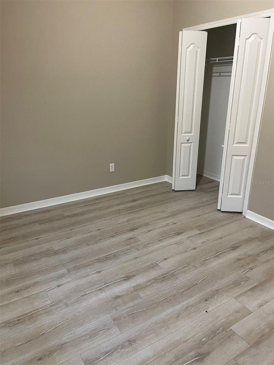 Image 16 of 38 For 12016 Deer Path Way