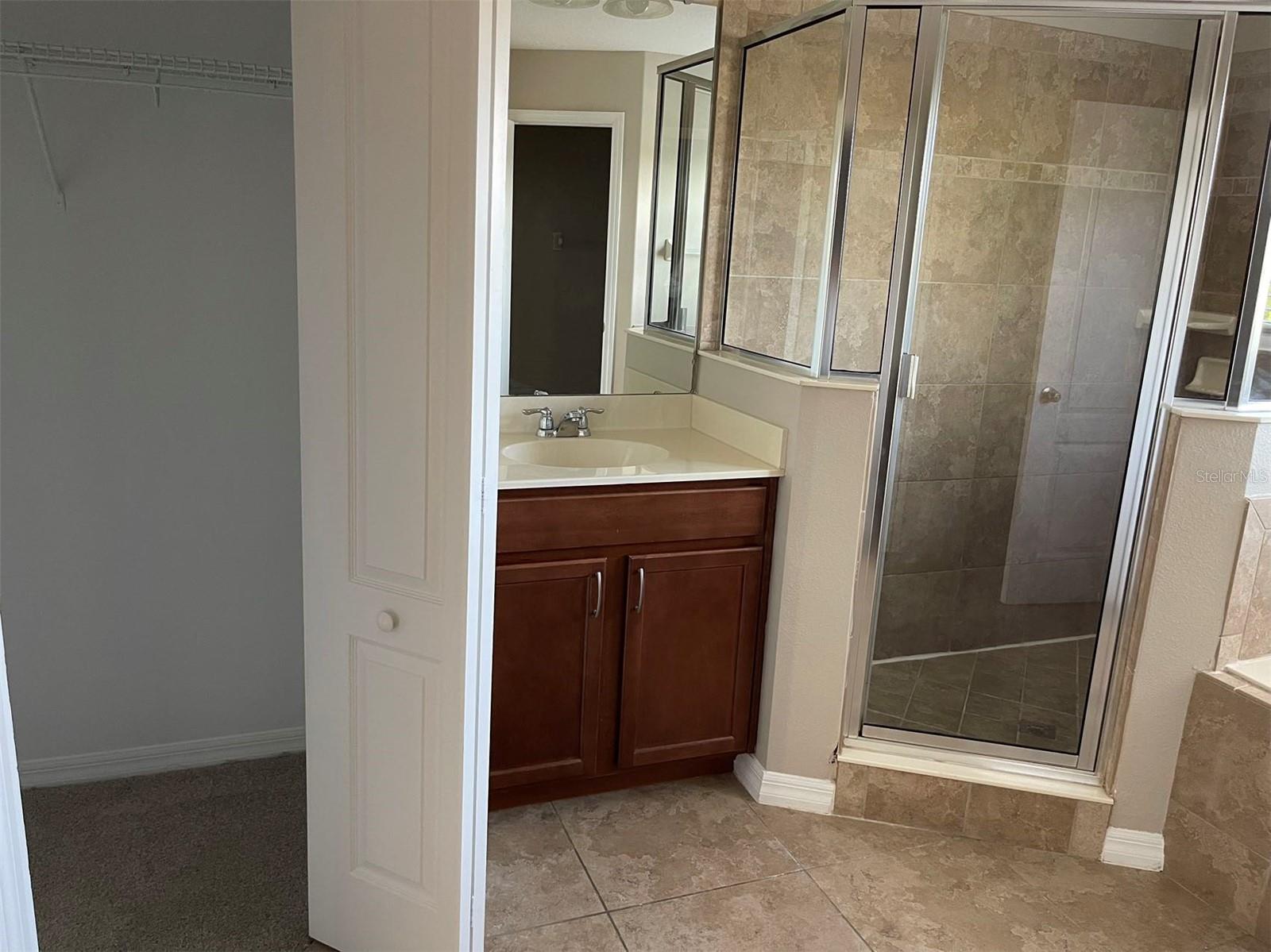 Image 24 of 38 For 12016 Deer Path Way