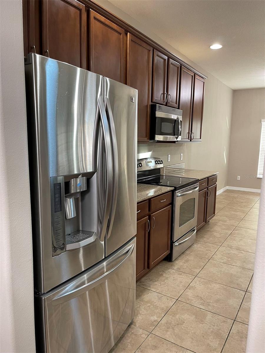 Image 7 of 38 For 12016 Deer Path Way