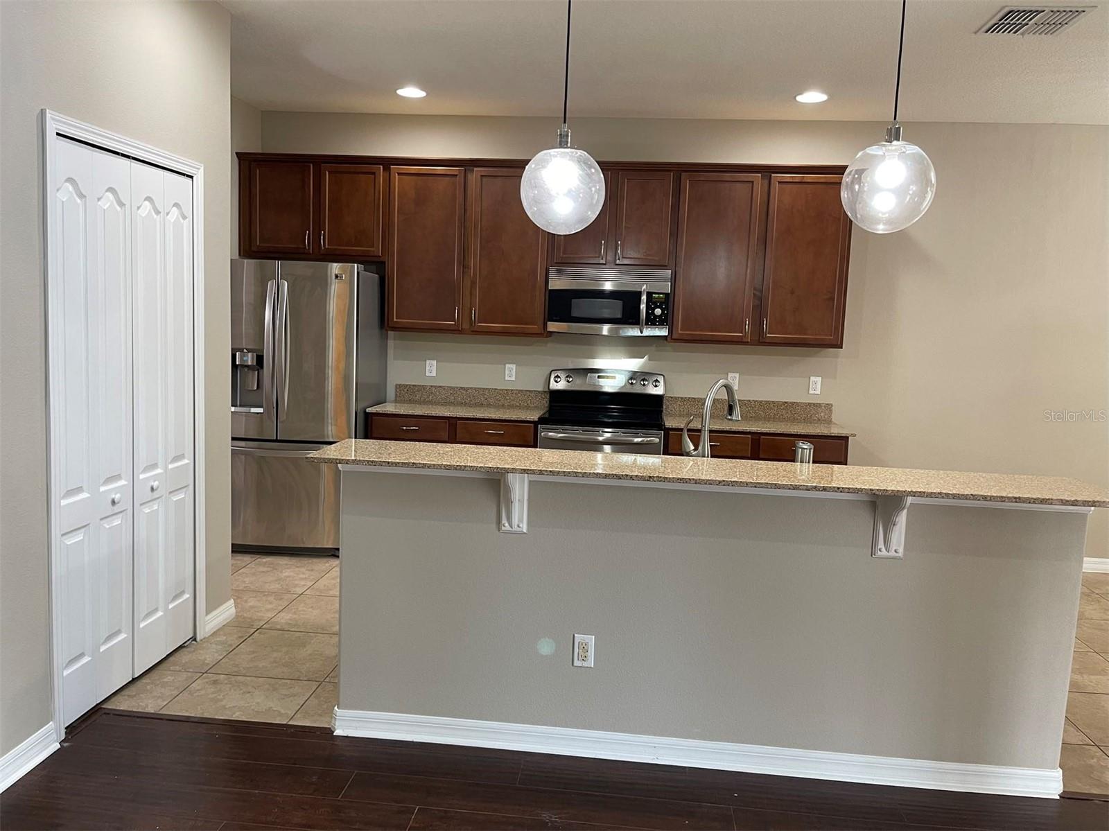 Image 8 of 38 For 12016 Deer Path Way