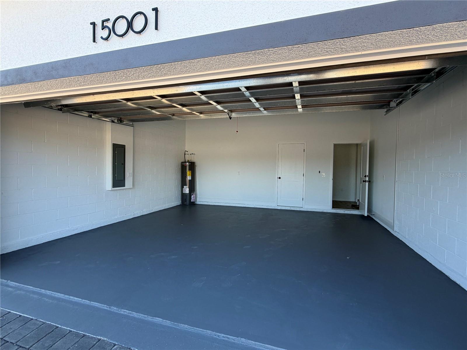 Image 3 of 29 For 15001 Sw 46th Cir