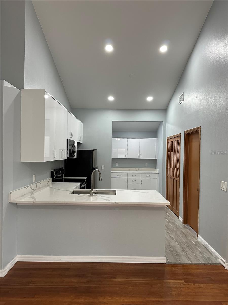 Image 2 of 22 For 7427 Spring Villas Circle