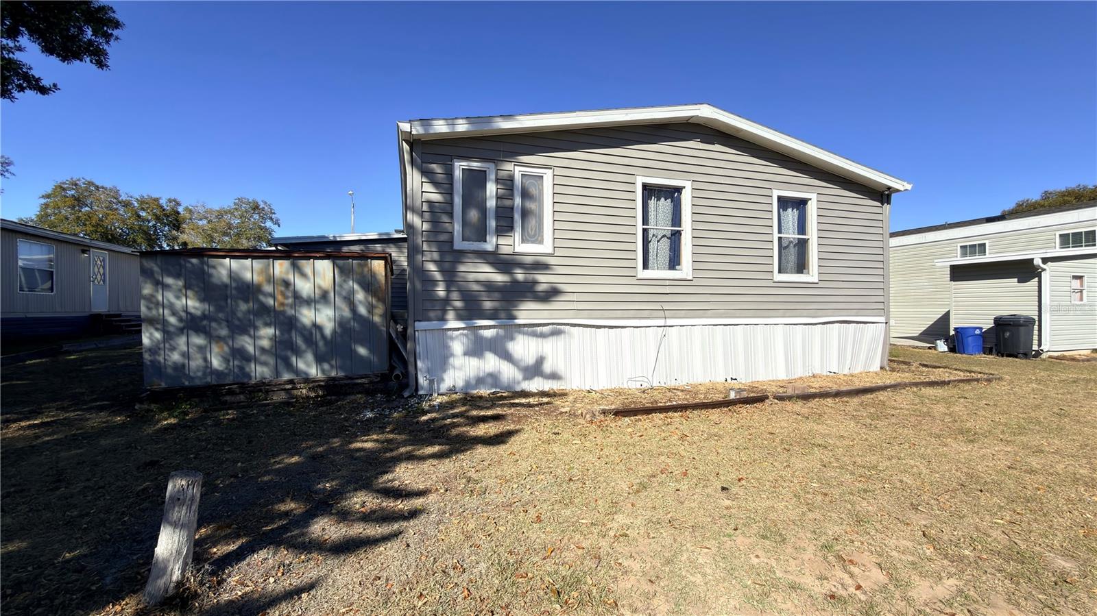 Image 10 of 26 For 15840 Florida 50  93