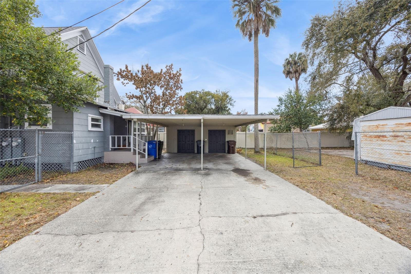 Image 28 of 49 For 116-118 Beaumont Avenue