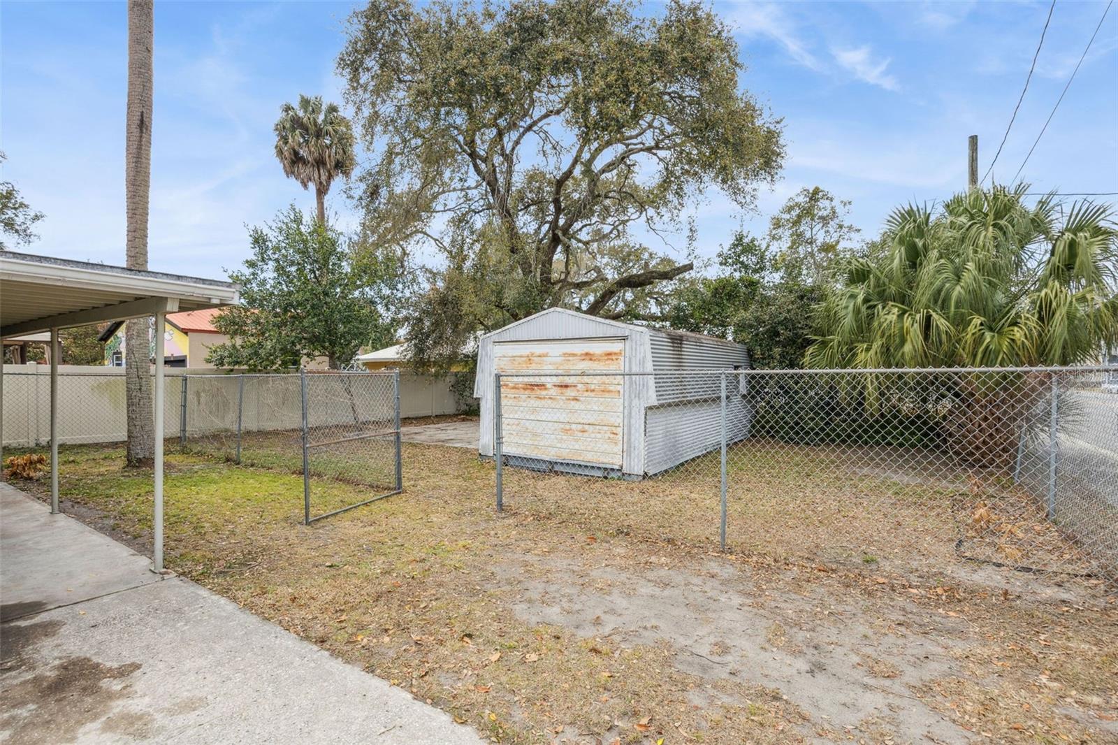 Image 29 of 49 For 116-118 Beaumont Avenue