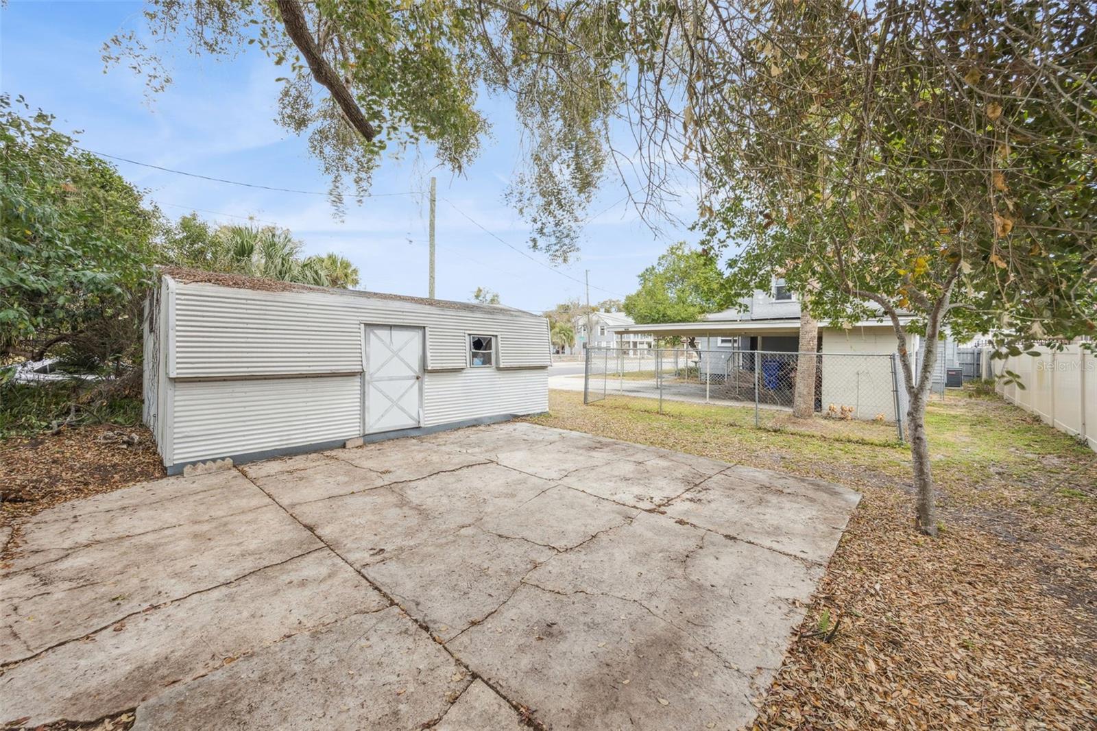 Image 31 of 49 For 116-118 Beaumont Avenue