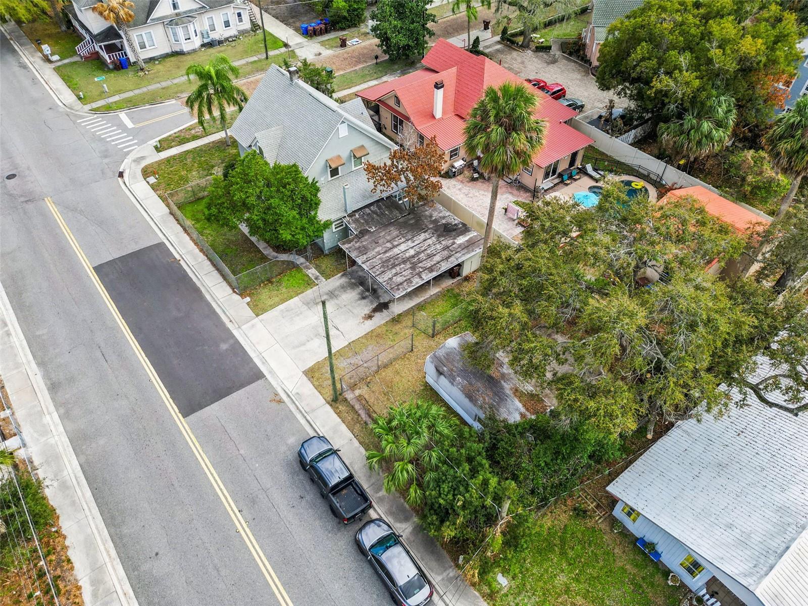 Image 44 of 49 For 116-118 Beaumont Avenue