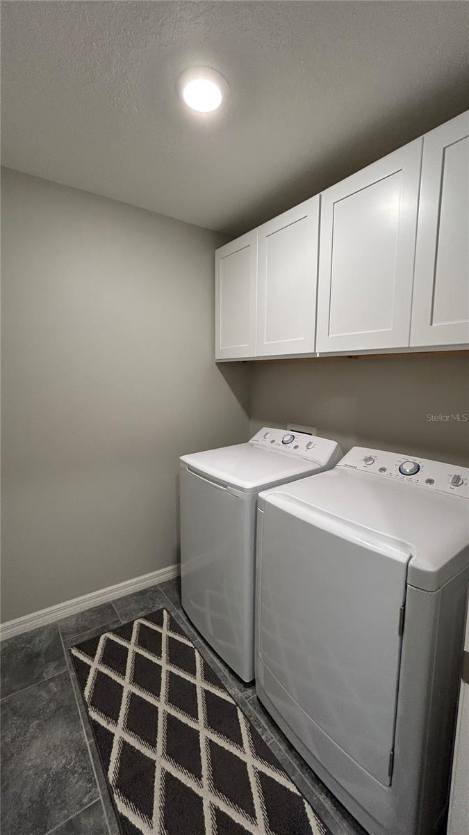 Image 20 of 28 For 9475 Oakleaf Hammock Place