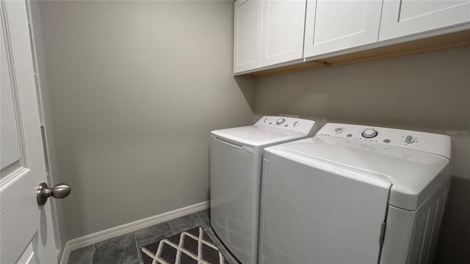 Image 21 of 28 For 9475 Oakleaf Hammock Place