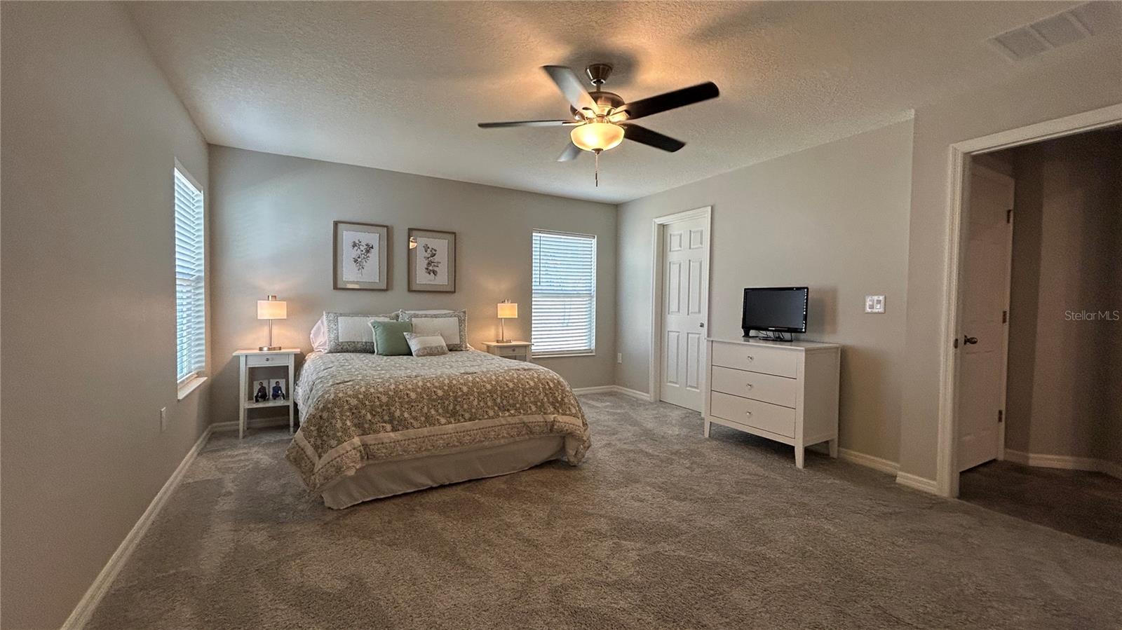 Image 8 of 28 For 9475 Oakleaf Hammock Place