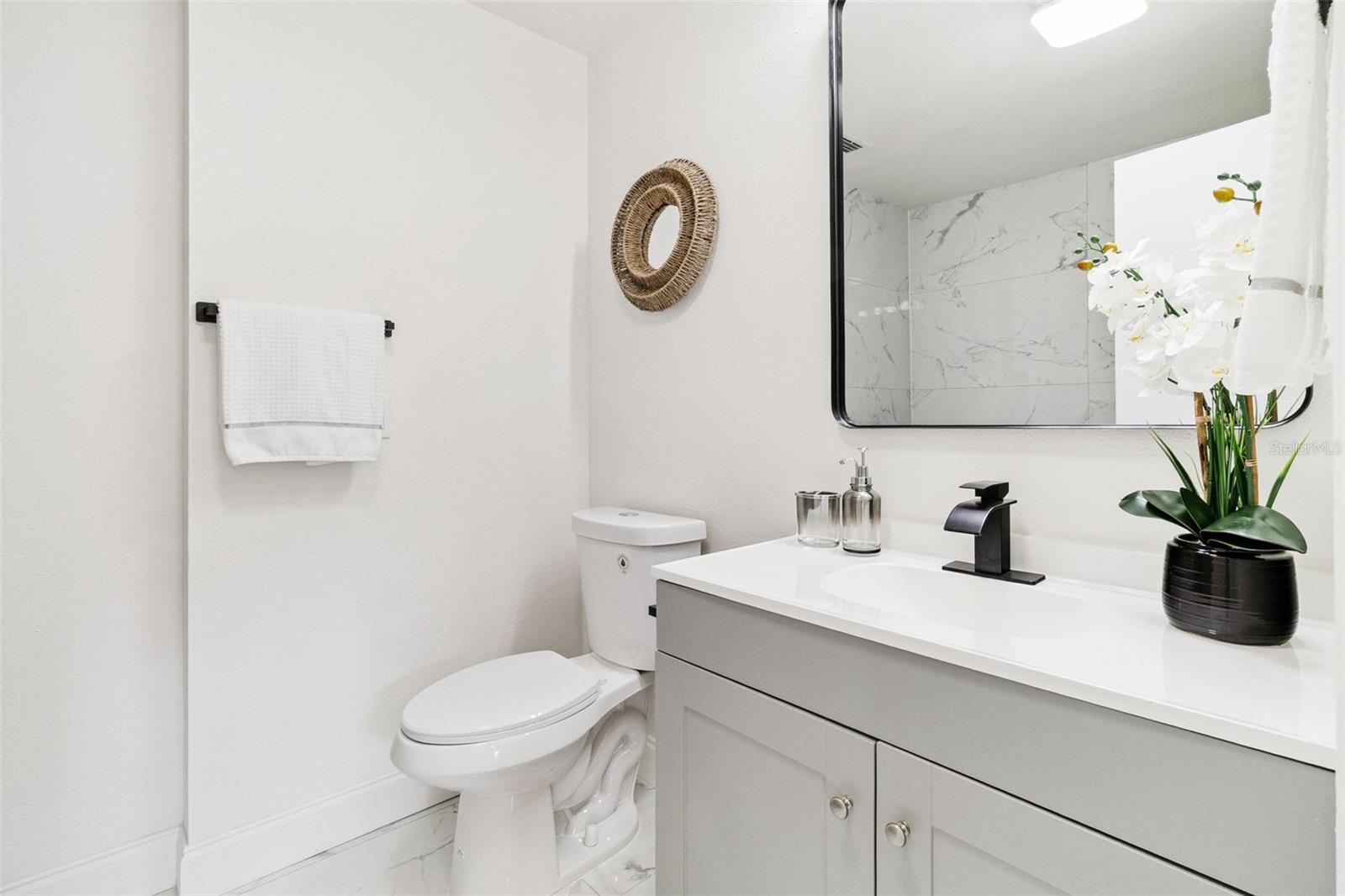 Image 14 of 23 For 1430 James Avenue