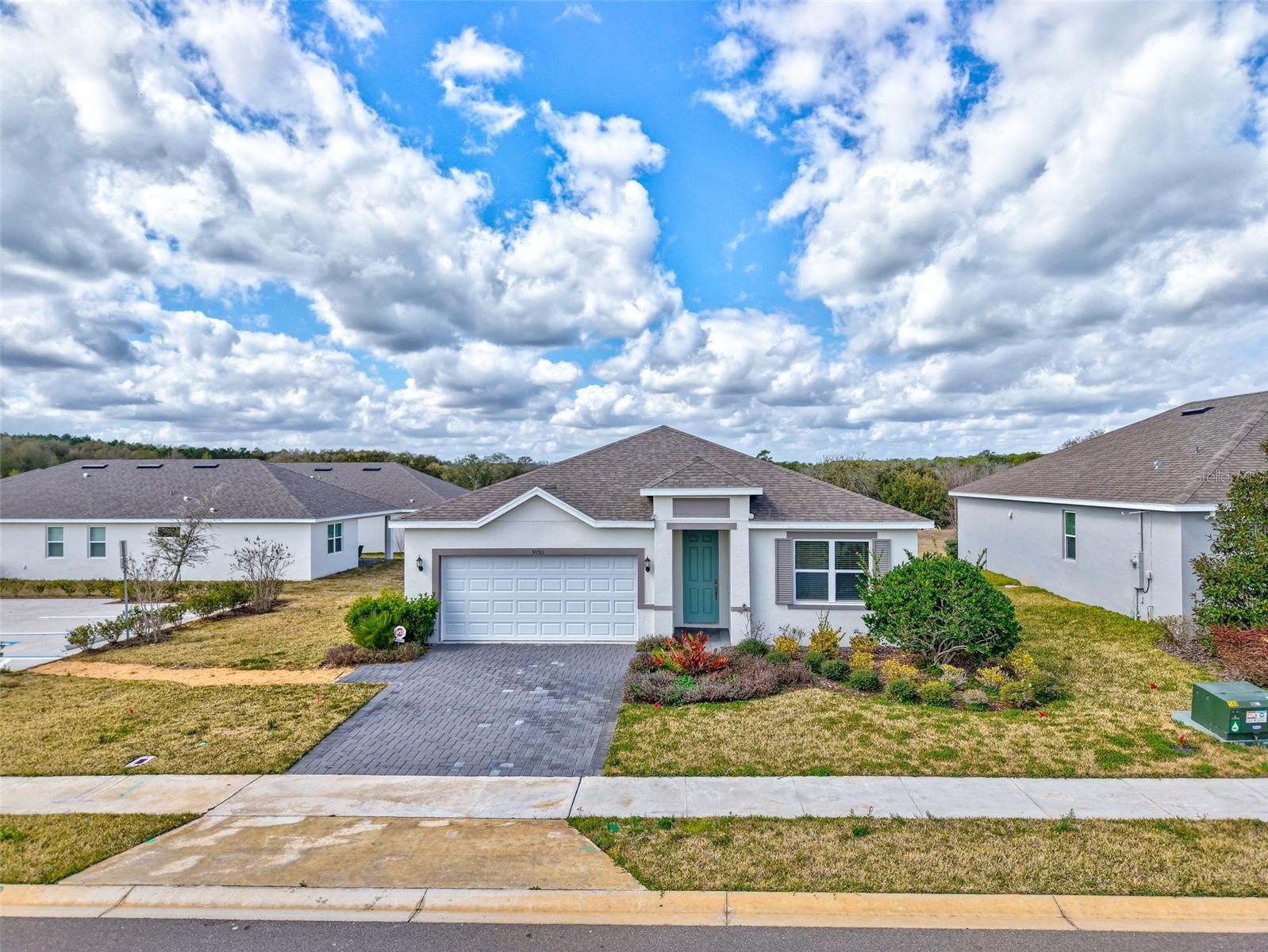 Image 2 of 72 For 3090 Suraj Circle