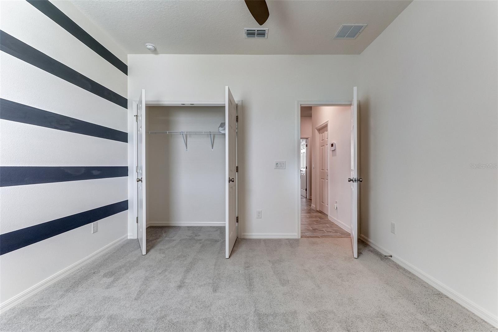 Image 21 of 72 For 3090 Suraj Circle