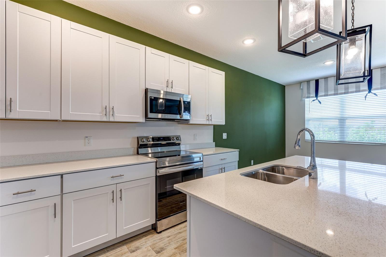 Image 32 of 72 For 3090 Suraj Circle