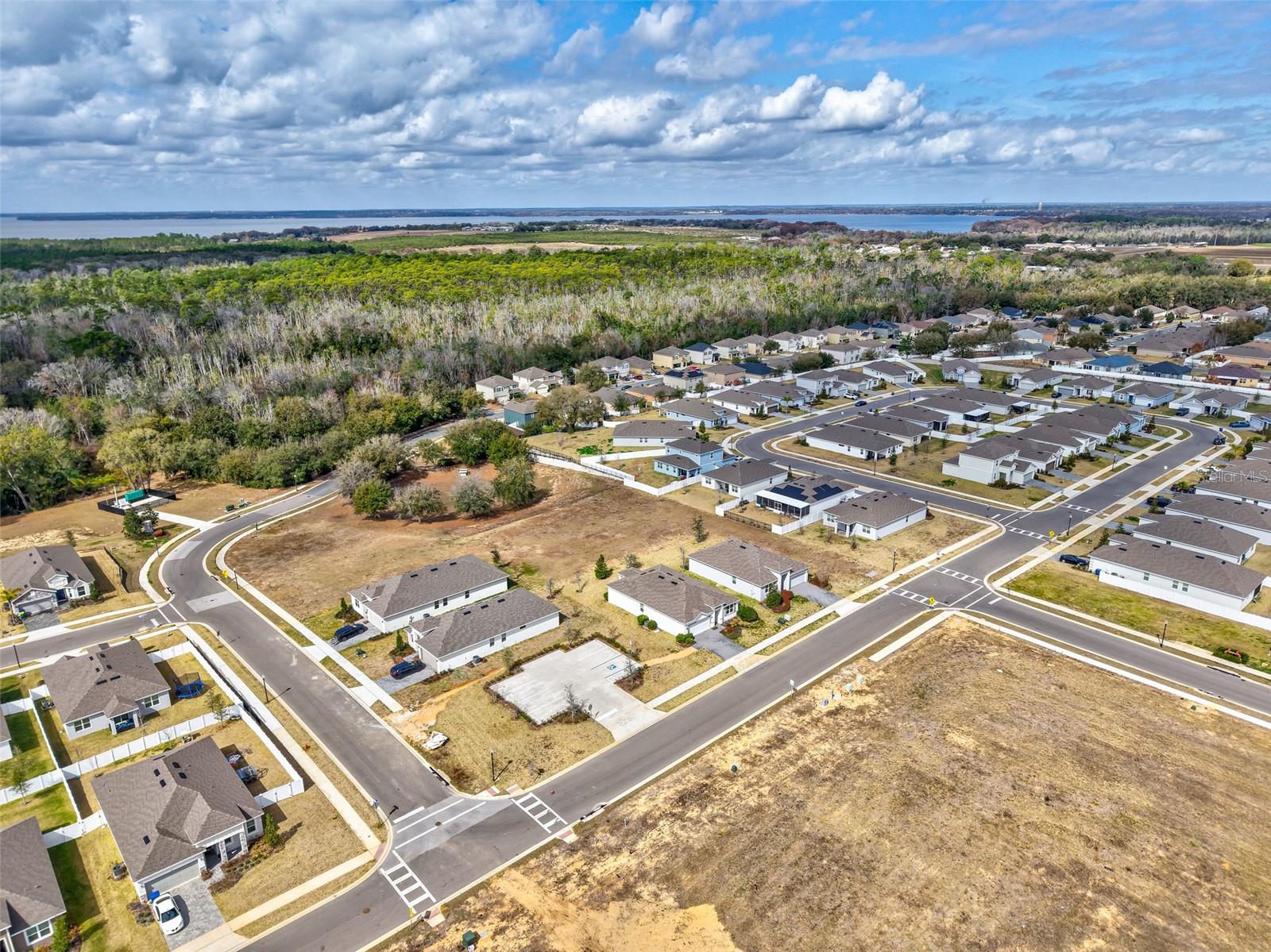 Image 51 of 72 For 3090 Suraj Circle