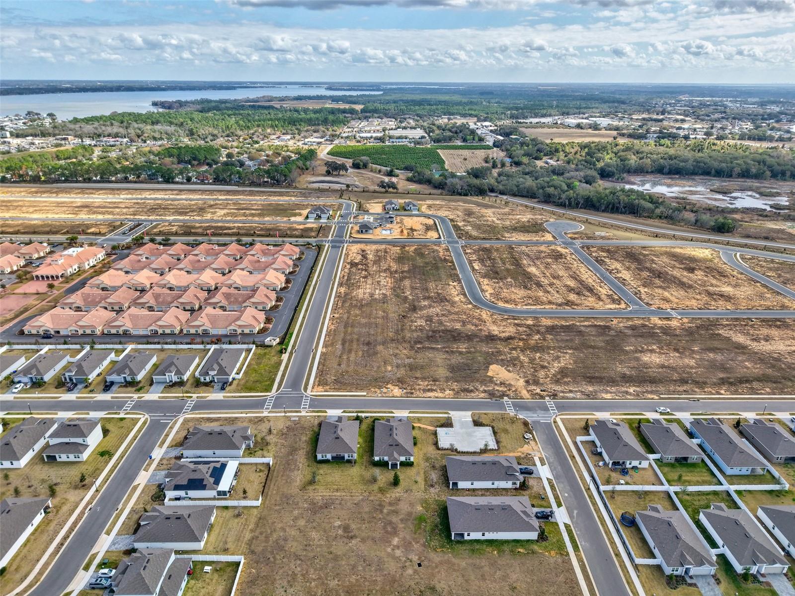 Image 60 of 72 For 3090 Suraj Circle