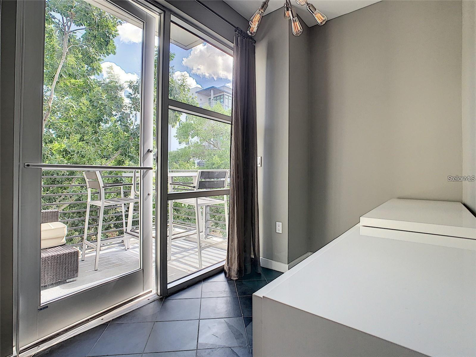 Image 11 of 30 For 1 Eola Drive 11