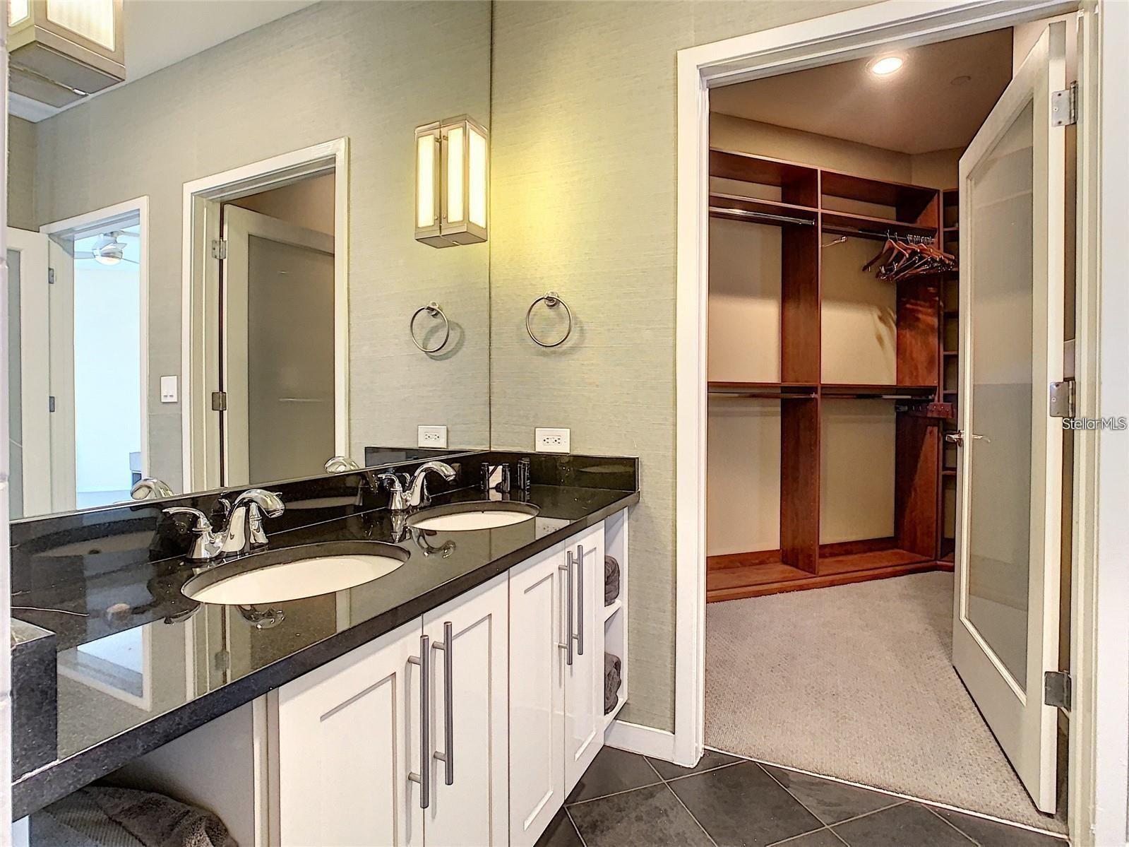 Image 16 of 30 For 1 Eola Drive 11