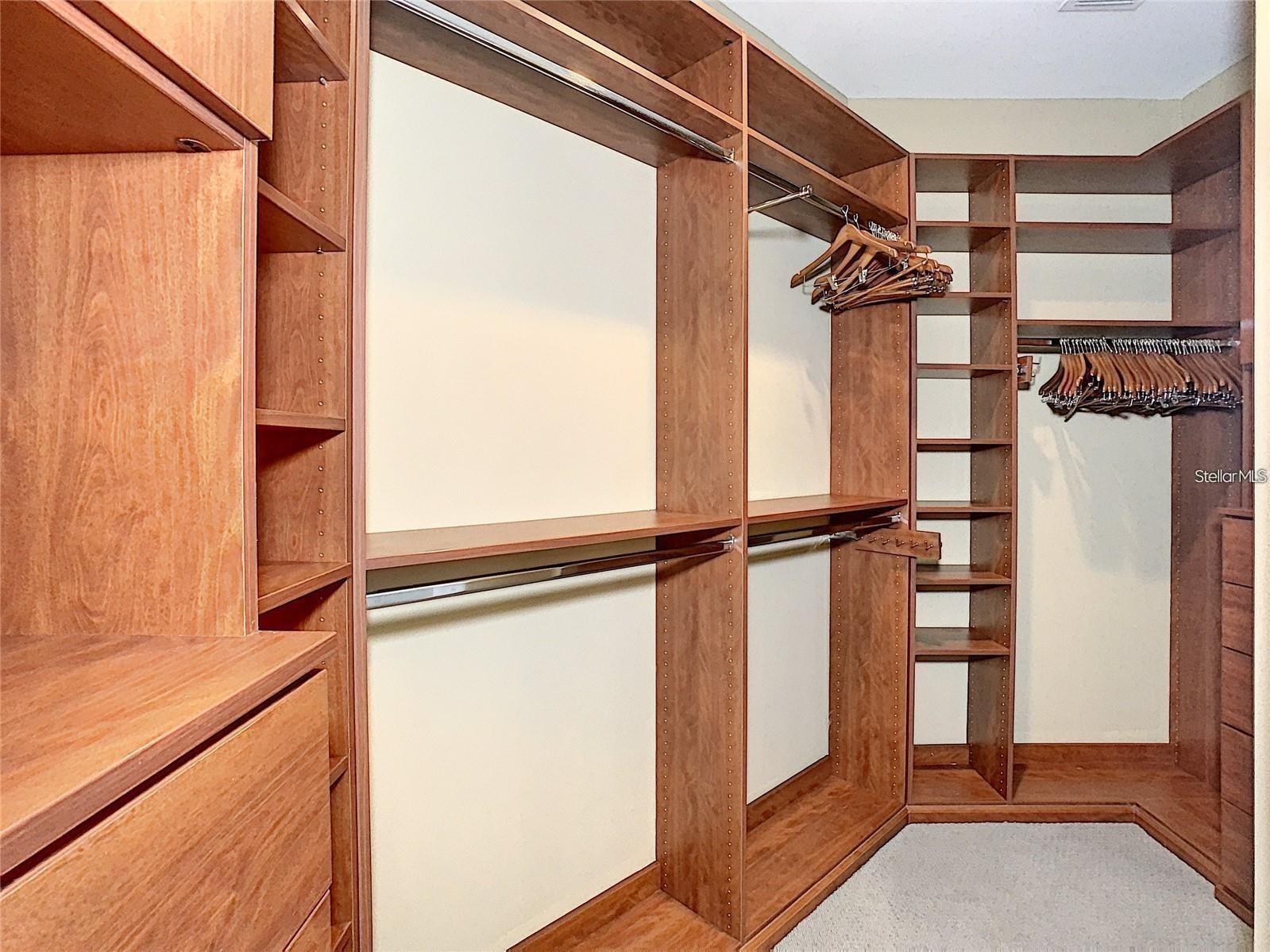 Image 17 of 30 For 1 Eola Drive 11