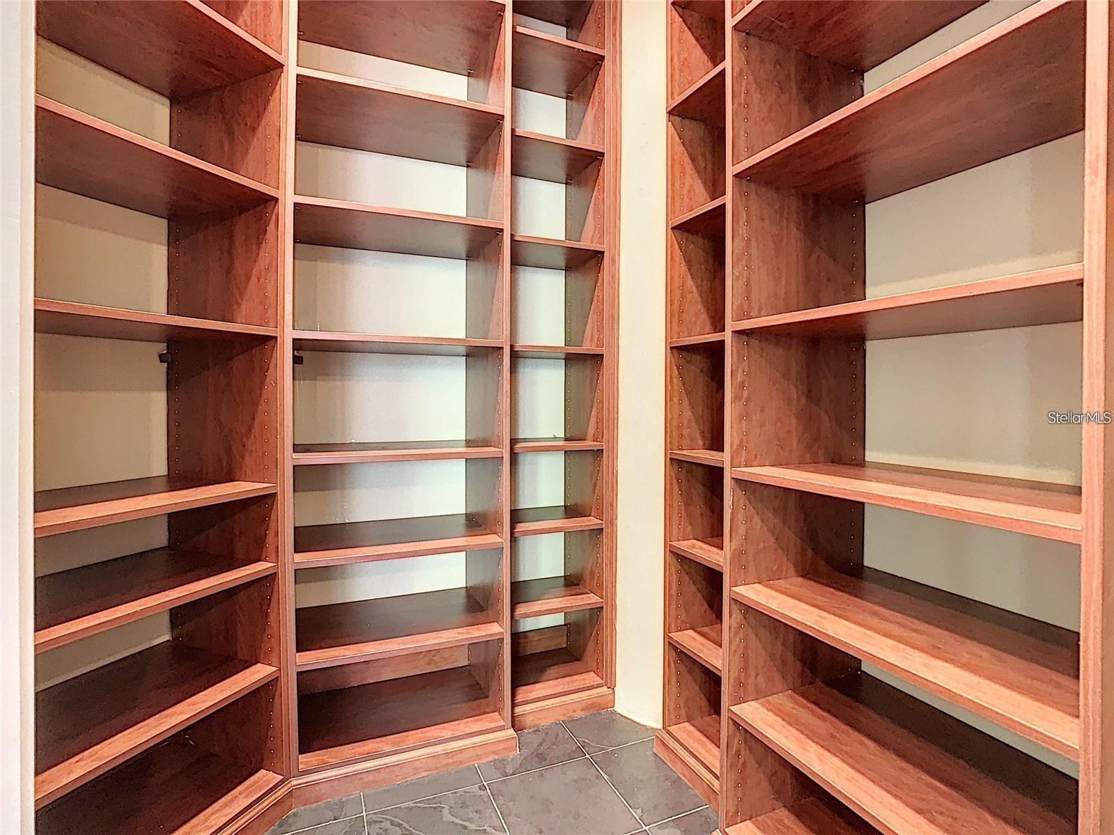 Image 18 of 30 For 1 Eola Drive 11