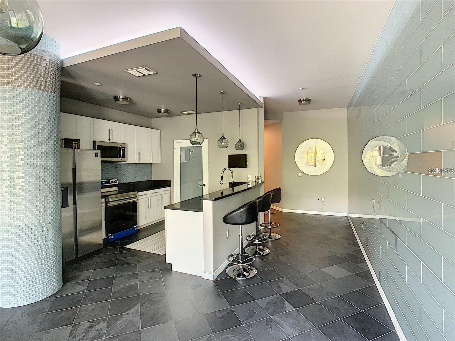 Image 4 of 30 For 1 Eola Drive 11