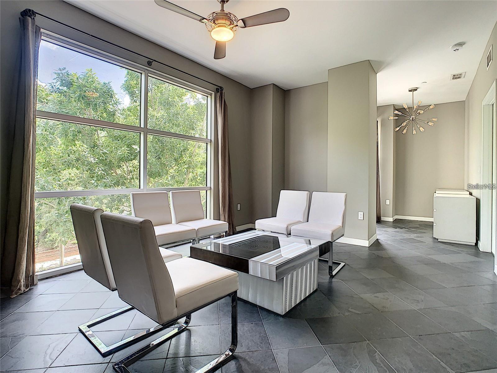 Image 7 of 30 For 1 Eola Drive 11