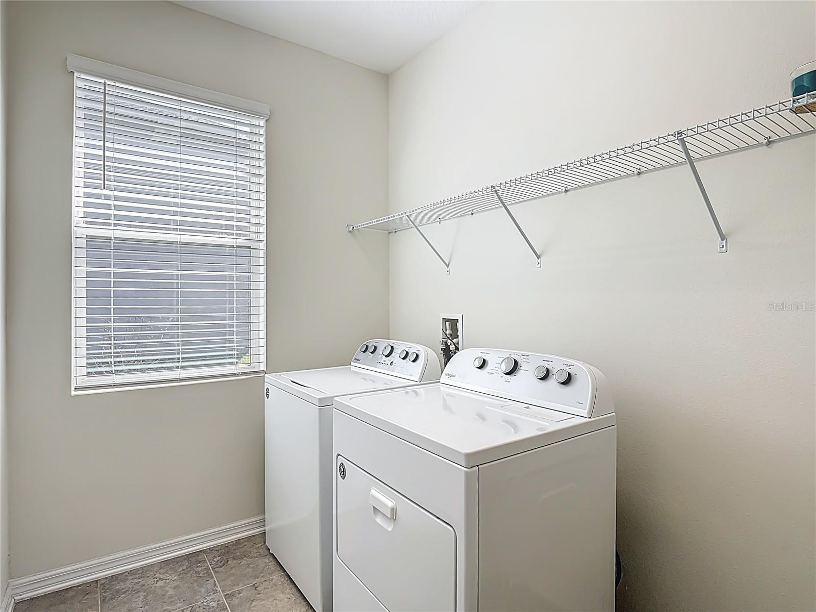 Image 31 of 39 For 1813 Castleton Dr