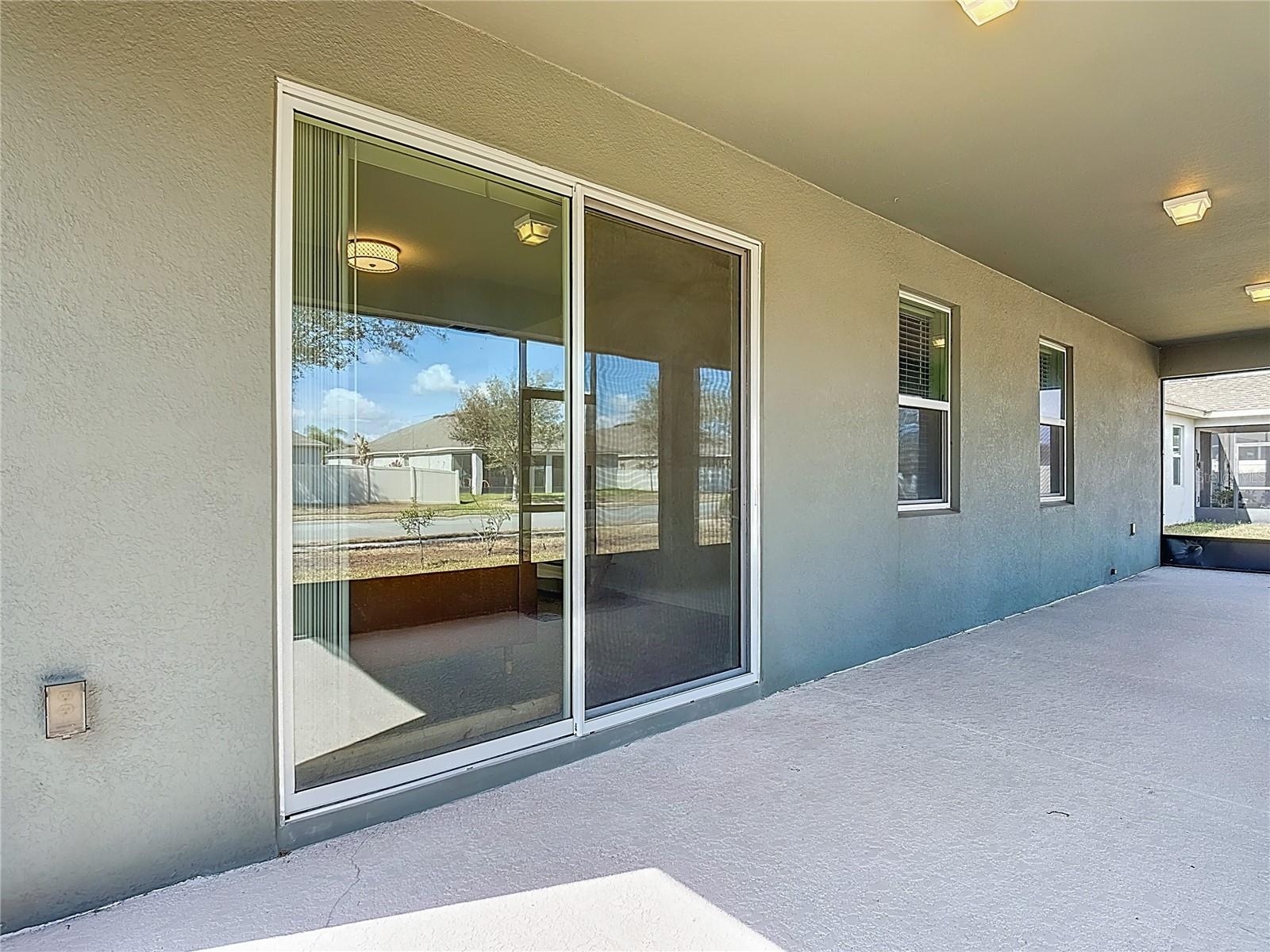 Image 32 of 39 For 1813 Castleton Dr