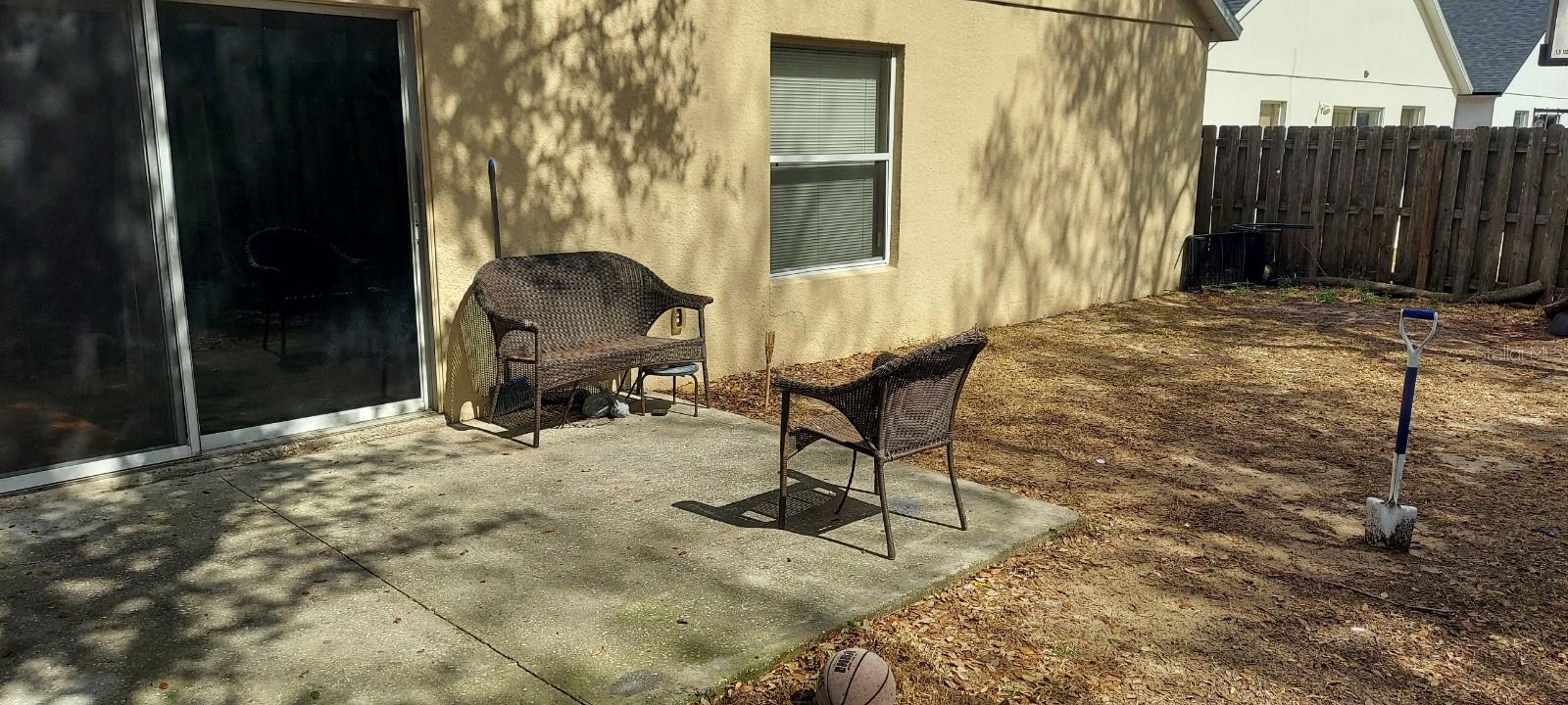 Image 11 of 13 For 1124 Bluegrass Drive