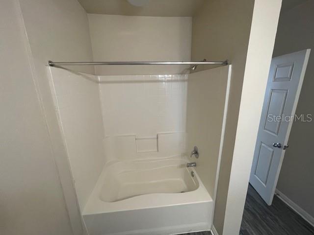 Image 19 of 20 For 911 Orange Avenue 427