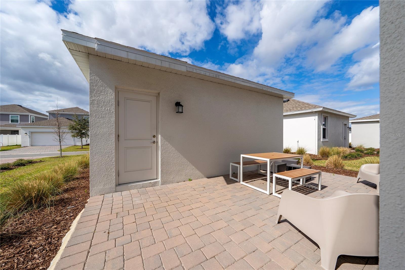 Image 27 of 43 For 3040 Park Vale Road