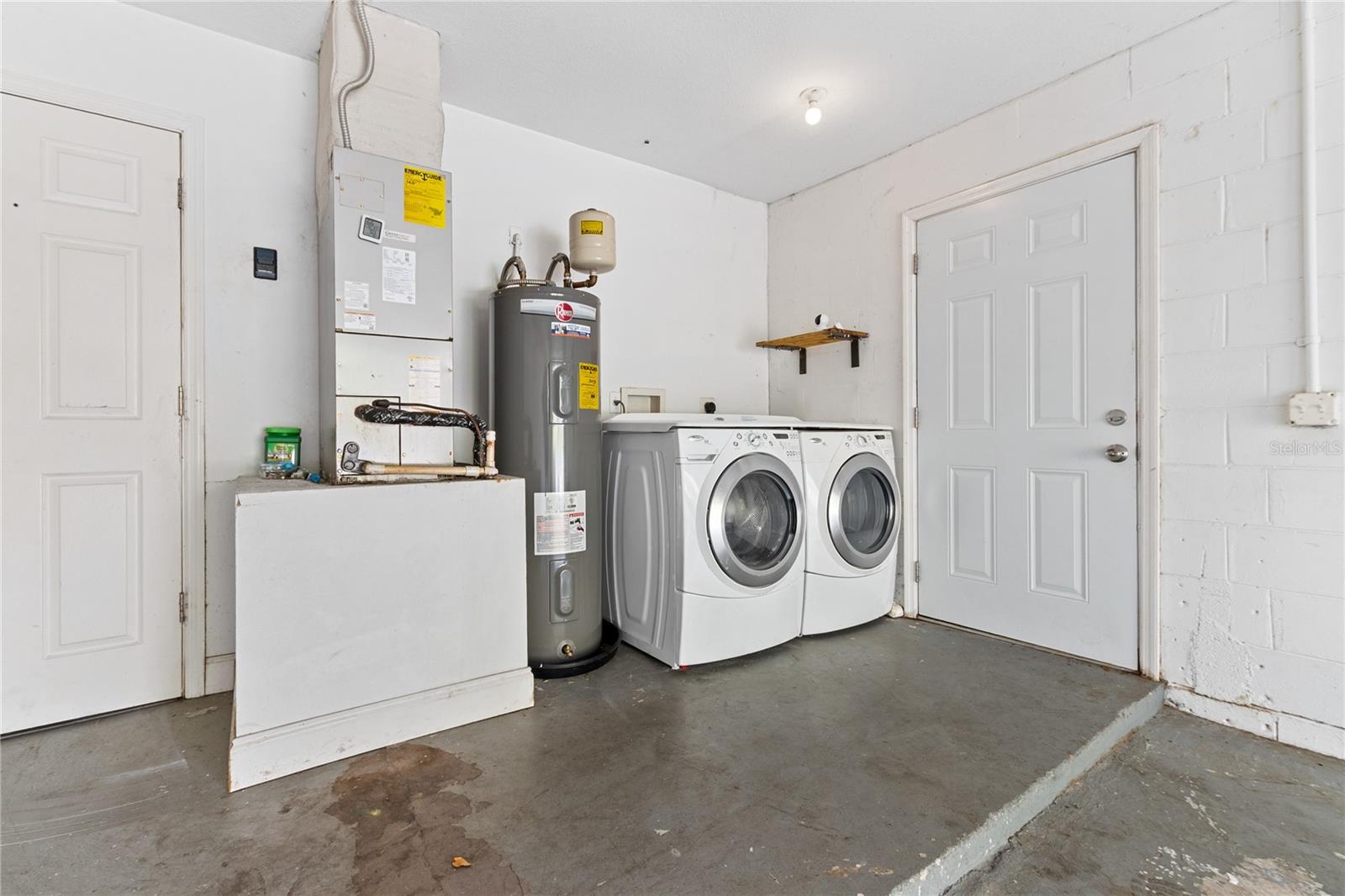 Image 18 of 24 For 600 Clarke Street